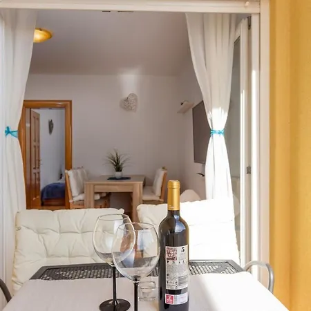 Mit Terrasse Und Meerblick By Interhome Dramalj