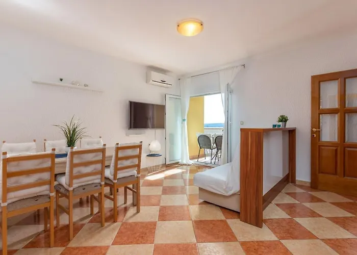 Mit Terrasse Und Meerblick By Interhome Dramalj