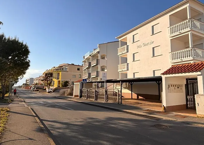 Apartamento Mit Terrasse Und Meerblick By Interhome Dramalj