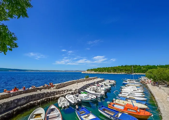 Mit Terrasse Und Meerblick By Interhome