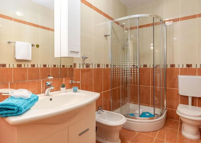 Mit Terrasse Und Meerblick By Interhome Dramalj