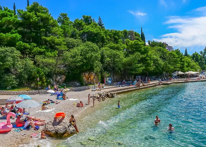 Mit Terrasse Und Meerblick By Interhome Apartment Dramalj